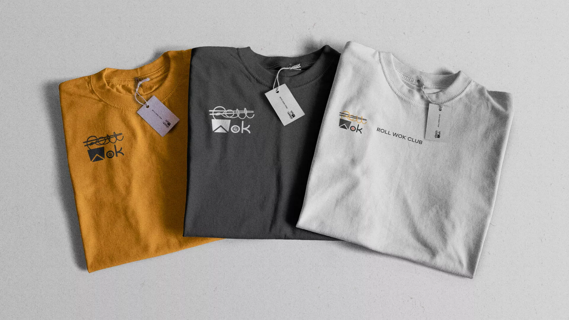 Разработка логотипа суши-бара «Roll Wok Club» в Новоуральске